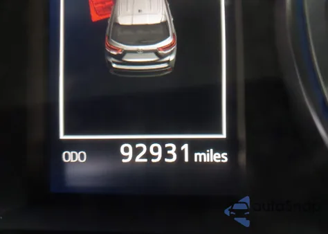 2018 Toyota Highlander Xle z USA, uszkodzony, nr VIN 5TDJZRFH8JS884909